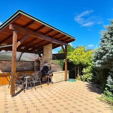 Margareta Bed & Breakfast Veľký Meder