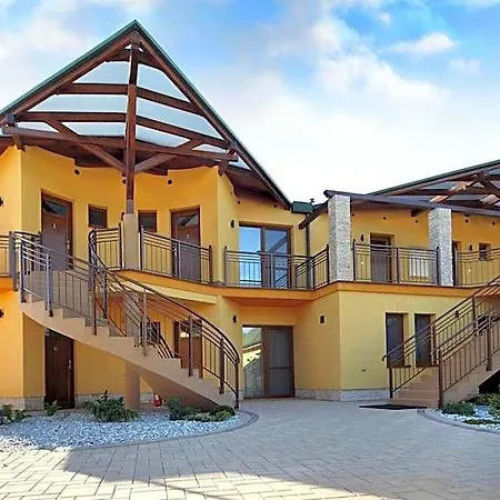 Margareta Bed & Breakfast Velky Meder